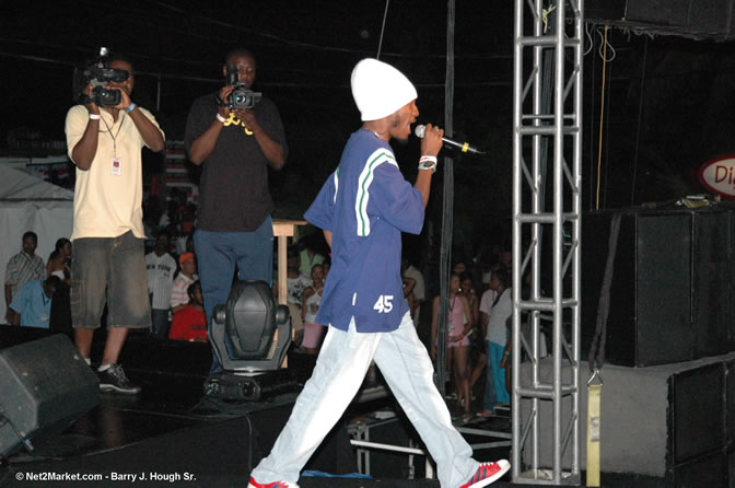 Elephant Man - TOK - Turbulence - General B - Wayne Marshall & many more - TEMPTATION LIVE - SUMMER SHOTS @ WAVZ - Appleton ATI 2005 Negril - Sunday,  July 31, 2005 - Sponsored by: Appleton Adult Entertainment - Negril Travel Guide, Negril Jamaica WI - http://www.negriltravelguide.com - info@negriltravelguide.com...!