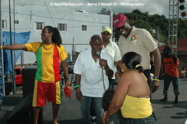 Cross De Harbour @ Lucea Car Park presented by Linkz Entertainment in association with Lucea Chamber of Commerce - Featuring Freddy Mc Gregor, Iley Dread, Mr. Vegas, Lt. Elmo, Champagne, Merital, CC, Brillant, TQ, Mad Dog, Chumps - Lucea, Hanover, Jamaica - Negril Travel Guide.com, Negril Jamaica WI - http://www.negriltravelguide.com - info@negriltravelguide.com...!