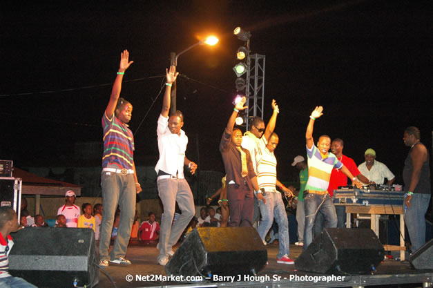 Cross De Harbour @ Lucea Car Park presented by Linkz Entertainment in association with Lucea Chamber of Commerce - Featuring Freddy Mc Gregor, Iley Dread, Mr. Vegas, Lt. Elmo, Champagne, Merital, CC, Brillant, TQ, Mad Dog, Chumps - Lucea, Hanover, Jamaica - Negril Travel Guide.com, Negril Jamaica WI - http://www.negriltravelguide.com - info@negriltravelguide.com...!