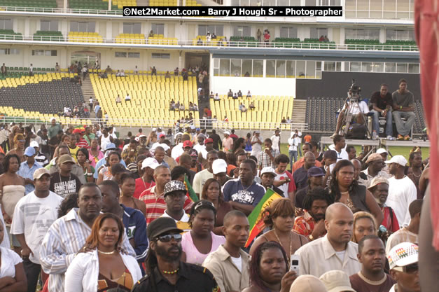 Jah Cure - Cure Fest 2007 - Longing For Concert at Trelawny Multi Purpose Stadium, Trelawny, Jamaica - Sunday, October 14, 2007 - Cure Fest 2007 October 12th-14th, 2007 Presented by Danger Promotions, Iyah Cure Promotions, and Brass Gate Promotions - Alison Young, Publicist - Photographs by Net2Market.com - Barry J. Hough Sr, Photographer - Negril Travel Guide, Negril Jamaica WI - http://www.negriltravelguide.com - info@negriltravelguide.com...!