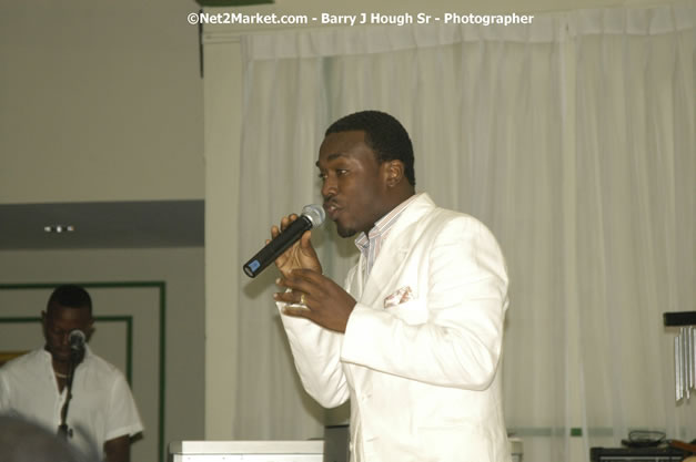 Prodigal Son - Reflections - Cure Fest 2007 - All White Birth-Night Party - Hosted by Jah Cure - Starfish Trelawny Hotel - Trelawny, Jamaica - Friday, October 12, 2007 - Cure Fest 2007 October 12th-14th, 2007 Presented by Danger Promotions, Iyah Cure Promotions, and Brass Gate Promotions - Alison Young, Publicist - Photographs by Net2Market.com - Barry J. Hough Sr, Photographer - Negril Travel Guide, Negril Jamaica WI - http://www.negriltravelguide.com - info@negriltravelguide.com...!