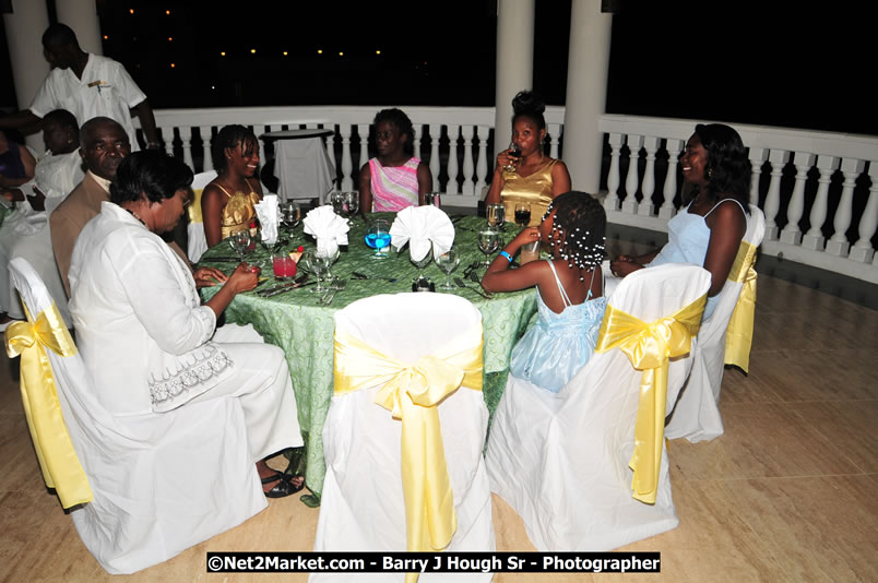 Bird of Paradise Awards & Gala @ Grand Palladium Resort & Spa [Fiesta] - Saturday, August 9, 2008 - Guest Honouree The Most Honourable P.J. Patterson ON, PC, QC - Hanover Homecoming Foundation LTD Jamaica - Wherever you roam ... Hanover bids you ... come HOME - Sunday, August 3 to Saturday, August 9, 2008 - Hanover Jamaica - Photographs by Net2Market.com - Barry J. Hough Sr. Photojournalist/Photograper - Photographs taken with a Nikon D300 - Negril Travel Guide, Negril Jamaica WI - http://www.negriltravelguide.com - info@negriltravelguide.com...!