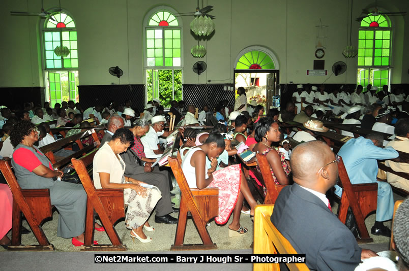 Lucea United Church - Unitied Church in Jamaica and Cayman Islands - Worship Service & Celebration of the Sacrament of Holy Communion - Special Guests: Hanover Homecoming Foundation & His excellency The Most Honourable Professor Sir Kenneth Hall Governor General of Jamaica - Sunday, August 3, 2008 - Hanover Homecoming Foundation LTD Jamaica - Wherever you roam ... Hanover bids you ... come HOME - Sunday, August 3 to Saturday, August 9, 2008 - Hanover Jamaica - Photographs by Net2Market.com - Barry J. Hough Sr. Photojournalist/Photograper - Photographs taken with a Nikon D300 - Negril Travel Guide, Negril Jamaica WI - http://www.negriltravelguide.com - info@negriltravelguide.com...!