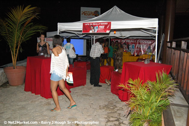 Hybrid Go Ultra - Glamous Life @ Rick's Cafe, Negri, West End - South Beach's most talked about exclusive event for the mature and beautiful - Friday, August 3, 2007, Rick's Cafe, West End, Negril, Westmoreland, Jamaica - Negril Travel Guide.com, Negril Jamaica WI - http://www.negriltravelguide.com - info@negriltravelguide.com...!