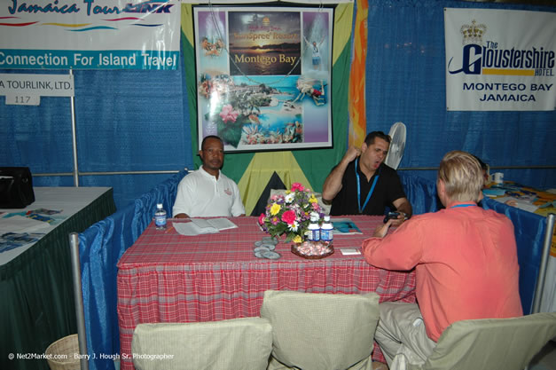 JAPEX 2006 Exibition @ Home Solutions, Negril - Tuesday, April 25, 2006 - Negril - JAPEX 2006 Negril Photos - Negril Travel Guide, Negril Jamaica WI - http://www.negriltravelguide.com - info@negriltravelguide.com...!