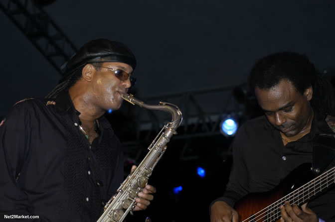 Arturo Tappin - Air Jamaica Jazz & Blues 2005 - The Art Of Music - Cinnamon Hill Golf Course, Rose Hall, Montego Bay - Negril Travel Guide, Negril Jamaica WI - http://www.negriltravelguide.com - info@negriltravelguide.com...!