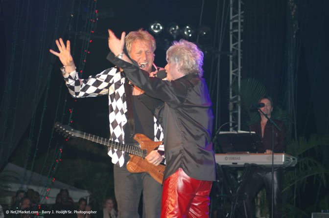 Air Supply - Air Jamaica Jazz & Blues Festival 2006 - The Art of Music - Cinnamon Hill Golf Club - Rosehall Resort & Country Club, Montego Bay, Jamaica W.I. - Thursday, Friday 27, 2006 - Negril Travel Guide, Negril Jamaica WI - http://www.negriltravelguide.com - info@negriltravelguide.com...!