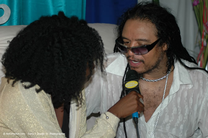 Maxi Priest - Air Jamaica Jazz & Blues Festival 2006 - The Art of Music - Cinnamon Hill Golf Club - Rosehall Resort & Country Club, Montego Bay, Jamaica W.I. - Thursday, Saturday 28, 2006 - Negril Travel Guide, Negril Jamaica WI - http://www.negriltravelguide.com - info@negriltravelguide.com...!