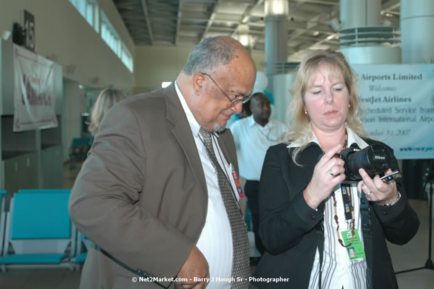 MBJ Airports Limited Welcomes WestJet Airlines - Inaugural Scheduled Service From Toronto Pearsons International Airport - Monday, December 10, 2007 - Sangster International Airport - MBJ Airports Limited, Montego Bay, Jamaica W.I. - Photographs by Net2Market.com - Barry J. Hough Sr, Photographer - Negril Travel Guide, Negril Jamaica WI - http://www.negriltravelguide.com - info@negriltravelguide.com...!