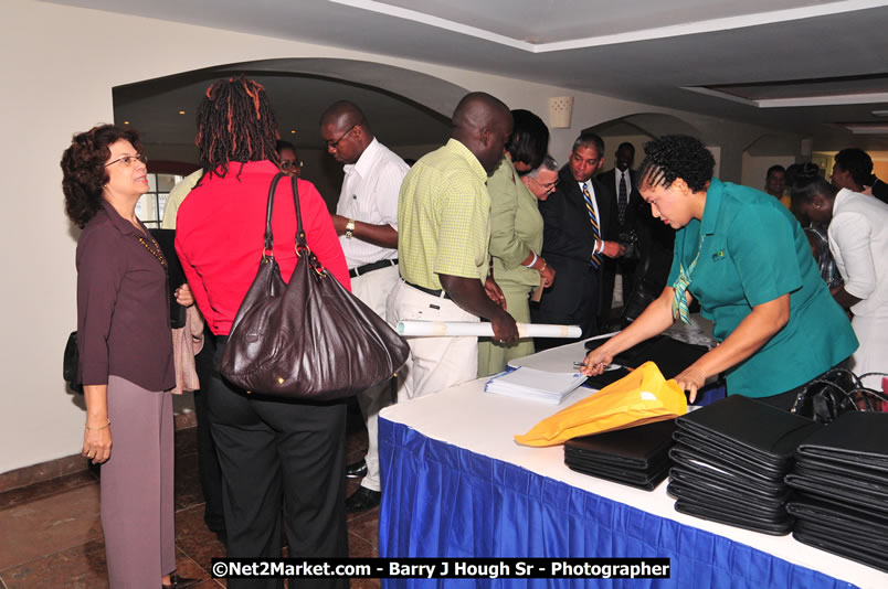 MBJ Airports Limited Welcomes Participants for 2008 ACI [Airports Council International] Airport Operations Seminar @ The Iberostar Hotel - Wednesday - Saturday, October 23 - 25, 2008 - MBJ Airports Limited, Montego Bay, St James, Jamaica - Photographs by Net2Market.com - Barry J. Hough Sr. Photojournalist/Photograper - Photographs taken with a Nikon D300 - Negril Travel Guide, Negril Jamaica WI - http://www.negriltravelguide.com - info@negriltravelguide.com...!