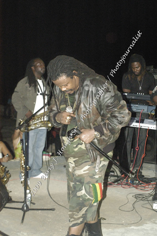  Luciano "Live in Concert" Negril Escape Resort & Spa, Openning Acts: Justice Merchant, and Timmi Burrell, Backing Band: JAH Messenjah, One Love Reggae Summer Series, West End, Negril, Westmoreland, Jamaica W.I. - Tuesday, August 11, 2009 - Photographs by Barry J. Hough Sr. Photojournalist/Photograper - Photographs taken with a Nikon D70, D100, or D300 - Negril Travel Guide, Negril Jamaica WI - http://www.negriltravelguide.com - info@negriltravelguide.com...!