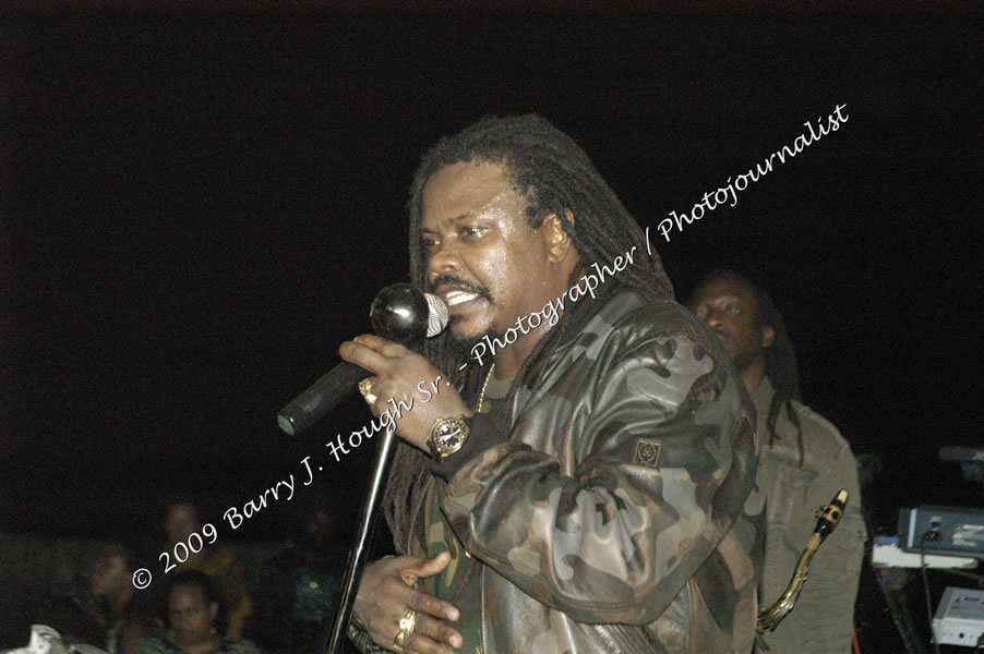  Luciano "Live in Concert" Negril Escape Resort & Spa, Openning Acts: Justice Merchant, and Timmi Burrell, Backing Band: JAH Messenjah, One Love Reggae Summer Series, West End, Negril, Westmoreland, Jamaica W.I. - Tuesday, August 11, 2009 - Photographs by Barry J. Hough Sr. Photojournalist/Photograper - Photographs taken with a Nikon D70, D100, or D300 - Negril Travel Guide, Negril Jamaica WI - http://www.negriltravelguide.com - info@negriltravelguide.com...!