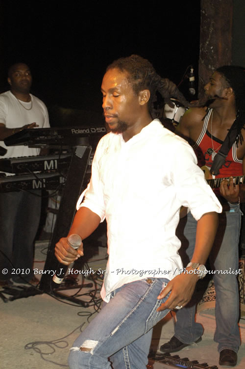 JAH Cure - Live In Concert @ Negril Escape Resort and Spa, December 15, 2009, One Love Drive, West End, Negril, Westmoreland, Jamaica W.I. - Photographs by Net2Market.com - Barry J. Hough Sr, Photographer/Photojournalist - Negril Travel Guide, Negril Jamaica WI - http://www.negriltravelguide.com - info@negriltravelguide.com...!