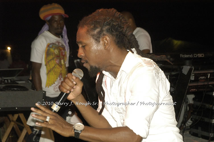 JAH Cure - Live In Concert @ Negril Escape Resort and Spa, December 15, 2009, One Love Drive, West End, Negril, Westmoreland, Jamaica W.I. - Photographs by Net2Market.com - Barry J. Hough Sr, Photographer/Photojournalist - Negril Travel Guide, Negril Jamaica WI - http://www.negriltravelguide.com - info@negriltravelguide.com...!