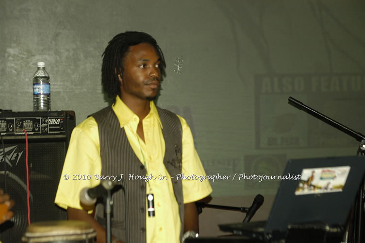 John Holt - Live in Concert - Also featuring Uprising Bank, plus DJ Gemini @ One Love Reggae Concerts Series 09/10 @ Negril Escape Resort & Spa, February 9, 2010, One Love Drive, West End, Negril, Westmoreland, Jamaica W.I. - Photographs by Net2Market.com - Barry J. Hough Sr, Photographer/Photojournalist - The Negril Travel Guide - Negril's and Jamaica's Number One Concert Photography Web Site with over 40,000 Jamaican Concert photographs Published -  Negril Travel Guide, Negril Jamaica WI - http://www.negriltravelguide.com - info@negriltravelguide.com...!