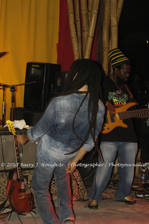 Julian Marley - Grammy Nominee & Son of the Legend Bob Marley - Live in Concert - Also featuring Ras Noble, Power Drill, Iron Head, & Robin Banks - Backing Band Roots Warrior, plus DJ Gemini @ One Love Reggae Concerts Series 09/10 @ Negril Escape Resort & Spa, February 2, 2010, One Love Drive, West End, Negril, Westmoreland, Jamaica W.I. - Photographs by Net2Market.com - Barry J. Hough Sr, Photographer/Photojournalist - The Negril Travel Guide - Negril's and Jamaica's Number One Concert Photography Web Site with over 40,000 Jamaican Concert photographs Published -  Negril Travel Guide, Negril Jamaica WI - http://www.negriltravelguide.com - info@negriltravelguide.com...!