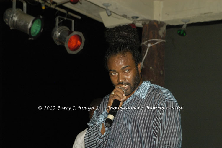 Marcia Griffiths & Edge Michael - Live In Concert - One Love Reggae Concert Series 09/10 @ Negril Escape Resort and Spa, December 29, 2009, One Love Drive, West End, Negril, Westmoreland, Jamaica W.I. - Photographs by Net2Market.com - Barry J. Hough Sr, Photographer/Photojournalist - Negril Travel Guide, Negril Jamaica WI - http://www.negriltravelguide.com - info@negriltravelguide.com...!