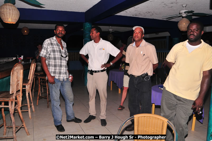 Chinese New Year @ The Sunset Show at Negril Escape - Tuesday, January 27, 2009 - Live Reggae Music at Negril Escape - Tuesday Nights 6:00PM to 10:00 PM - Photographs by Net2Market.com - Barry J. Hough Sr, Photographer/Photojournalist - Negril Travel Guide, Negril Jamaica WI - http://www.negriltravelguide.com - info@negriltravelguide.com...!