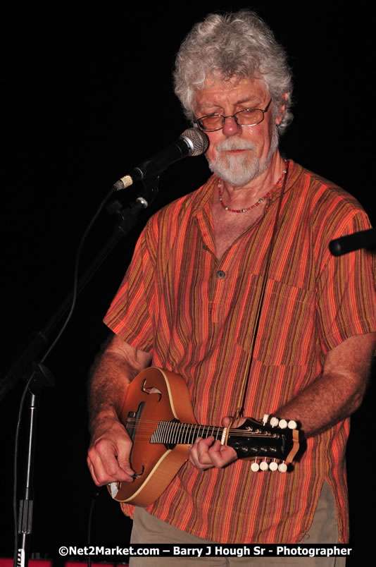 Chinese New Year @ The Sunset Show at Negril Escape - Tuesday, January 27, 2009 - Live Reggae Music at Negril Escape - Tuesday Nights 6:00PM to 10:00 PM - Photographs by Net2Market.com - Barry J. Hough Sr, Photographer/Photojournalist - Negril Travel Guide, Negril Jamaica WI - http://www.negriltravelguide.com - info@negriltravelguide.com...!