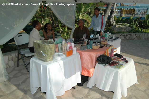 Montego Bay Sangster International Airport, Montego Bay, Jamaica W.I. - Negril Travel Guide, Negril Jamaica WI - http://www.negriltravelguide.com - info@negriltravelguide.com...!