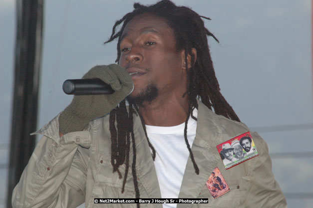 Jah Cure at Tru-Juice Rebel Salute 2008 - The 15th staging of Tru-Juice Rebel Salute, Saturday, January 12, 2008, Port Kaiser Sports Club, St. Elizabeth, Jamaica W.I. - Photographs by Net2Market.com - Barry J. Hough Sr, Photographer - Negril Travel Guide, Negril Jamaica WI - http://www.negriltravelguide.com - info@negriltravelguide.com...!