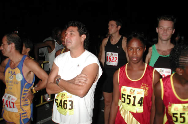 2002 Reggae Marathon & Half Marathon Photographs - Negril Travel Guide, Negril Jamaica WI - http://www.negriltravelguide.com - info@negriltravelguide.com...!