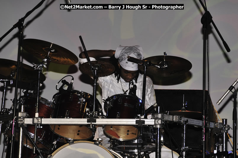 Tarrus Riley @ Red Stripe Reggae Sumfest 2008 International Night 2, Catherine Hall, Montego Bay - Saturday, July 19, 2008 - Reggae Sumfest 2008 July 13 - July 19, 2008 - Photographs by Net2Market.com - Barry J. Hough Sr. Photojournalist/Photograper - Photographs taken with a Nikon D300 - Negril Travel Guide, Negril Jamaica WI - http://www.negriltravelguide.com - info@negriltravelguide.com...!