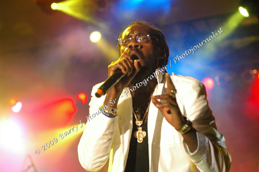 Tarrus Riley @ Reggae Sumfest 2009 - International Night 2 - Reggae Sumfest 2009,Catherine Hall, Montego Bay, St. James, Jamaica W.I. - Saturday, July 25, 2009 - Reggae Sumfest 2009, July 19 - 25, 2009 - Photographs by Net2Market.com - Barry J. Hough Sr. Photojournalist/Photograper - Photographs taken with a Nikon D70, D100, or D300 - Negril Travel Guide, Negril Jamaica WI - http://www.negriltravelguide.com - info@negriltravelguide.com...!