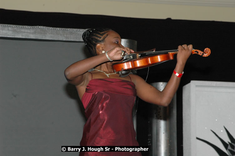 The Ministry of Tourism - Tourism Service Excellence Awards Ceremony held at the Ritz Carlton Rose Rall Golf and Spa Resort, Montego Bay on Friday, April 24, 2009 - Photographs by Net2Market.com - Barry J. Hough Sr. Photojournalist/Photograper - Photographs taken with a Nikon D300 - Negril Travel Guide, Negril Jamaica WI - http://www.negriltravelguide.com - info@negriltravelguide.com...!