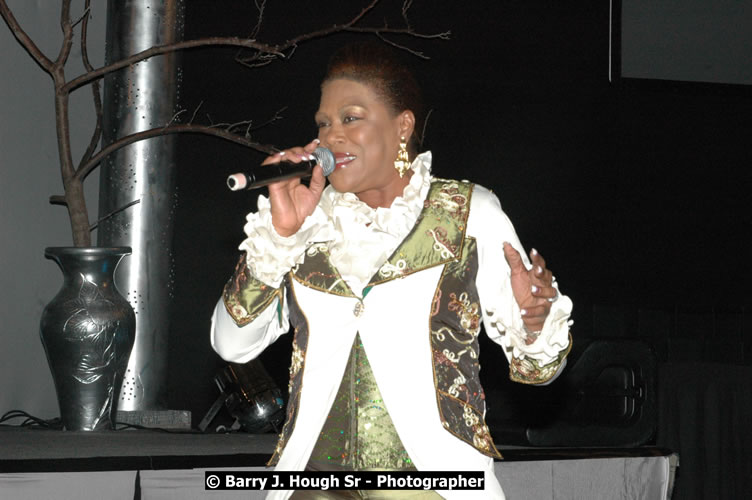 The Ministry of Tourism - Tourism Service Excellence Awards Ceremony held at the Ritz Carlton Rose Rall Golf and Spa Resort, Montego Bay on Friday, April 24, 2009 - Photographs by Net2Market.com - Barry J. Hough Sr. Photojournalist/Photograper - Photographs taken with a Nikon D300 - Negril Travel Guide, Negril Jamaica WI - http://www.negriltravelguide.com - info@negriltravelguide.com...!