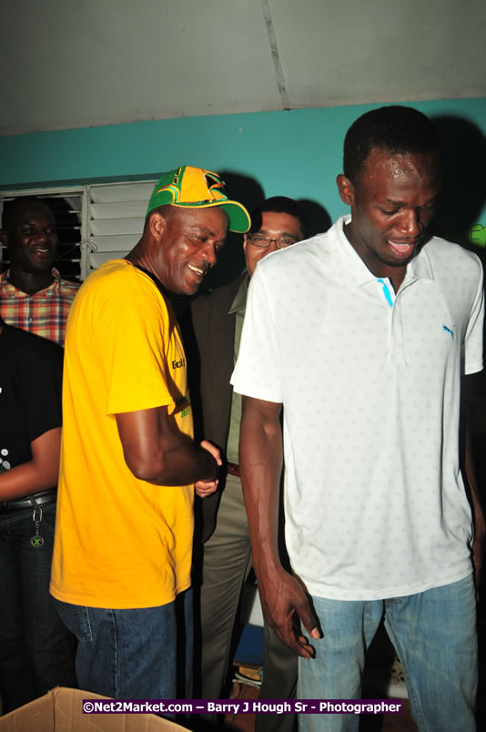 Usain Bolt of Jamaica - The Fastest Man In The World  - Usain Bolt Homecoming Celebrations - Press Conference at the Grand Bahia Principe &amp; Sherwood Content - Waldensia Primary School - Photographs by Net2Market.com - Barry J. Hough Sr. Photojournalist/Photograper - Photographs taken with a Nikon D300 - Negril Travel Guide, Negril Jamaica WI - http://www.negriltravelguide.com - info@negriltravelguide.com...!