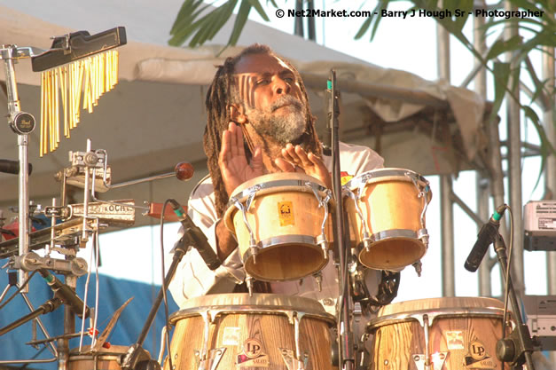 Luciano @ Western Consciousness 2007 - Presented by King of Kings Productons - Saturday, April 28, 2007 - Llandilo Cultural Centre, Savanna-La-Mar, Westmoreland, Jamaica W.I. - Negril Travel Guide, Negril Jamaica WI - http://www.negriltravelguide.com - info@negriltravelguide.com...!