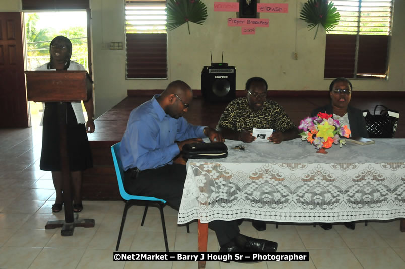 The Graduation Ceremony Of Police Officers - Negril Education Evironmaent Trust (NEET), Graduation Exercise For Level One Computer Training, Venue at Travellers Beach Resort, Norman Manley Boulevard, Negril, Westmoreland, Jamaica - Saturday, April 5, 2009 - Photographs by Net2Market.com - Barry J. Hough Sr, Photographer/Photojournalist - Negril Travel Guide, Negril Jamaica WI - http://www.negriltravelguide.com - info@negriltravelguide.com...!