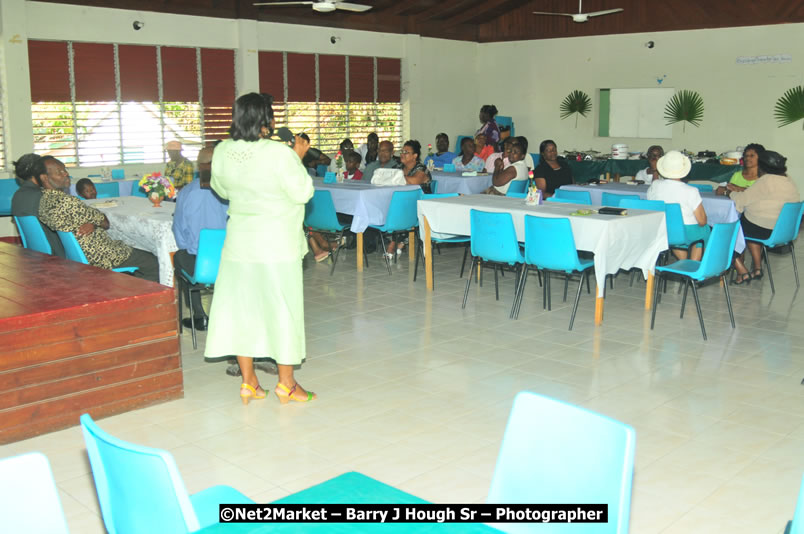 The Graduation Ceremony Of Police Officers - Negril Education Evironmaent Trust (NEET), Graduation Exercise For Level One Computer Training, Venue at Travellers Beach Resort, Norman Manley Boulevard, Negril, Westmoreland, Jamaica - Saturday, April 5, 2009 - Photographs by Net2Market.com - Barry J. Hough Sr, Photographer/Photojournalist - Negril Travel Guide, Negril Jamaica WI - http://www.negriltravelguide.com - info@negriltravelguide.com...!