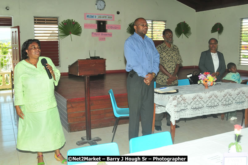 The Graduation Ceremony Of Police Officers - Negril Education Evironmaent Trust (NEET), Graduation Exercise For Level One Computer Training, Venue at Travellers Beach Resort, Norman Manley Boulevard, Negril, Westmoreland, Jamaica - Saturday, April 5, 2009 - Photographs by Net2Market.com - Barry J. Hough Sr, Photographer/Photojournalist - Negril Travel Guide, Negril Jamaica WI - http://www.negriltravelguide.com - info@negriltravelguide.com...!