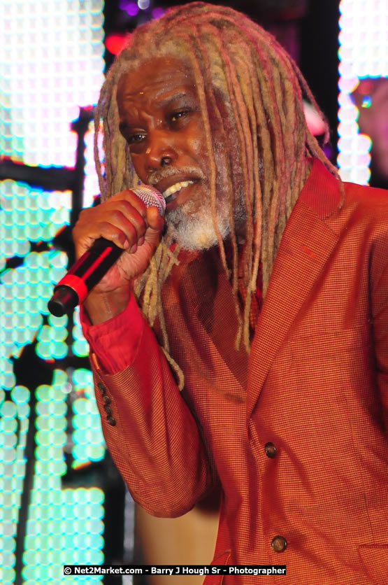 Billy Ocean at the Air Jamaica Jazz and Blues Festival 2008 The Art of Music - Saturday, January 26, 2008 - Air Jamaica Jazz & Blues 2008 The Art of Music venue at the Aqaueduct on Rose Hall Resort & Counrty Club, Montego Bay, St. James, Jamaica W.I. - Thursday, January 24 - Saturday, January 26, 2008 - Photographs by Net2Market.com - Claudine Housen & Barry J. Hough Sr, Photographers - Negril Travel Guide, Negril Jamaica WI - http://www.negriltravelguide.com - info@negriltravelguide.com...!