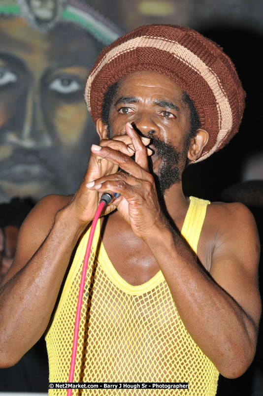  Coco Tea & Silver Cat at Bourbon Beach - Money Cologne Promotions presents The Growning of Coco Tea & Silver Cat at Bourbon Beach, Norman Manley Boulevard, Negril , Westmoreland, Jamaica W.I. - Monday, April 14, 2008 - Photographs by Net2Market.com - Barry J. Hough Sr, Photographer - Photos taken with a Nikon D300 - Negril Travel Guide, Negril Jamaica WI - http://www.negriltravelguide.com - info@negriltravelguide.com...!