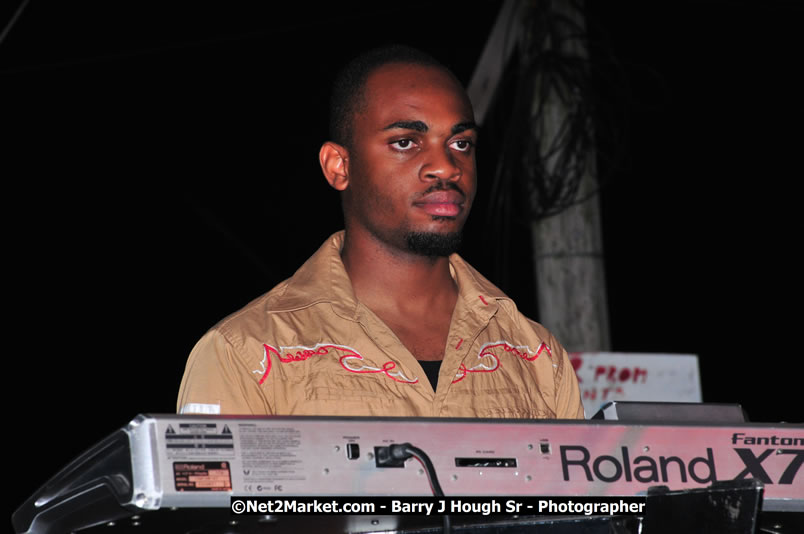 Lucea Cross the Harbour @ Lucea Car Park - All Day Event - Cross the Harbour Swim, Boat Rides, and Entertainment for the Family - Concert Featuring: Bushman, George Nooksl, Little Hero, Bushi One String, Dog Rice and many local Artists - Friday, August 1, 2008 - Lucea, Hanover Jamaica - Photographs by Net2Market.com - Barry J. Hough Sr. Photojournalist/Photograper - Photographs taken with a Nikon D300 - Negril Travel Guide, Negril Jamaica WI - http://www.negriltravelguide.com - info@negriltravelguide.com...!