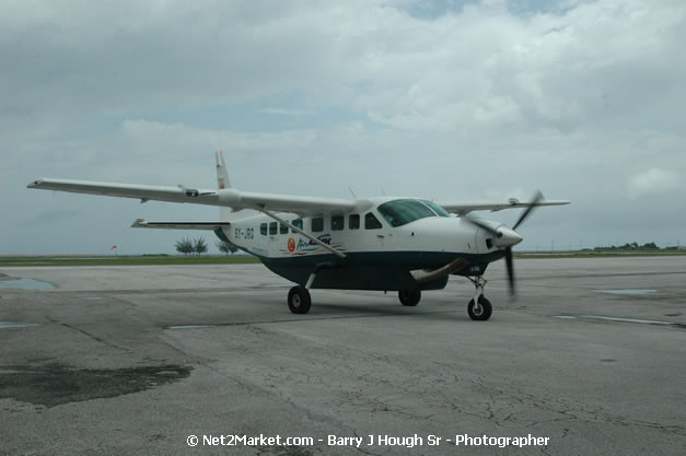 Intl. Airl Link - The Ultimate Connection - MBJ Airports Limited - Sangster International Airport - Domestic Terminal - Montego Bay, St James, Jamaica W.I. - MBJ Limited - Transforming Sangster International Airport into a world class facility - Photographs by Net2Market.com - Negril Travel Guide, Negril Jamaica WI - http://www.negriltravelguide.com - info@negriltravelguide.com...!