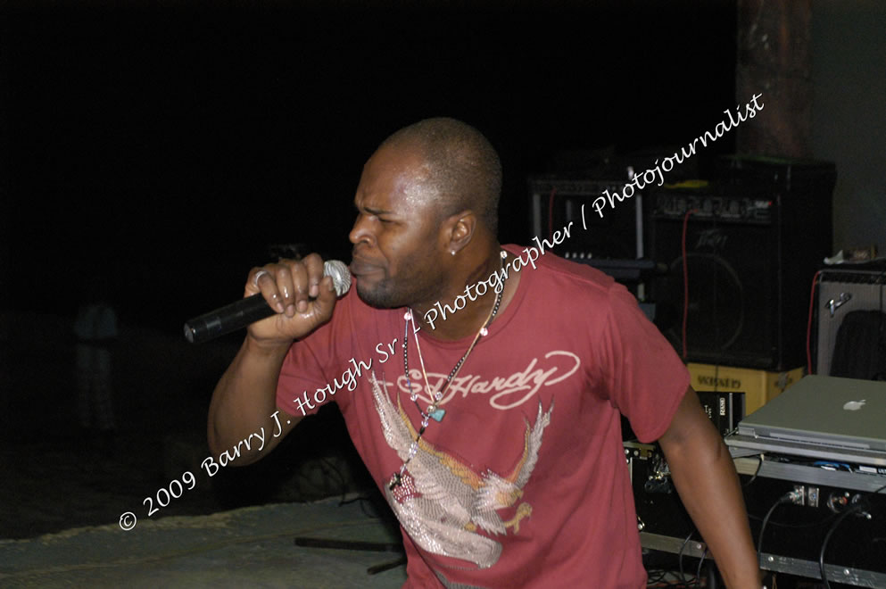  Luciano "Live in Concert" Negril Escape Resort & Spa, Openning Acts: Justice Merchant, and Timmi Burrell, Backing Band: JAH Messenjah, One Love Reggae Summer Series, West End, Negril, Westmoreland, Jamaica W.I. - Tuesday, August 11, 2009 - Photographs by Barry J. Hough Sr. Photojournalist/Photograper - Photographs taken with a Nikon D70, D100, or D300 - Negril Travel Guide, Negril Jamaica WI - http://www.negriltravelguide.com - info@negriltravelguide.com...!