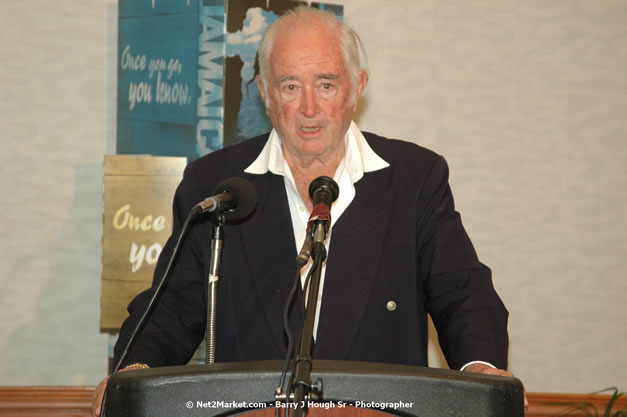 Red Cap Porters Awards - Minister of Tourism, Hon. Edmund Bartlett - Director of Tourism, Basil Smith - Friday, December 14, 2007 - Holiday Inn Sunspree, Montego Bay, Jamaica W.I. - Photographs by Net2Market.com - Barry J. Hough Sr, Photographer - Negril Travel Guide, Negril Jamaica WI - http://www.negriltravelguide.com - info@negriltravelguide.com...!