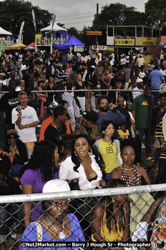 John Holt @ Reggae Sumfest 2008 International Night 2, Catherine Hall, Montego Bay - Saturday, July 19, 2008 - Reggae Sumfest 2008 July 13 - July 19, 2008 - Photographs by Net2Market.com - Barry J. Hough Sr. Photojournalist/Photograper - Photographs taken with a Nikon D300 - Negril Travel Guide, Negril Jamaica WI - http://www.negriltravelguide.com - info@negriltravelguide.com...!