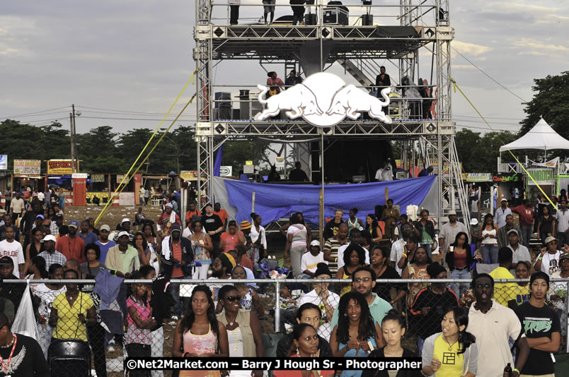 John Holt @ Reggae Sumfest 2008 International Night 2, Catherine Hall, Montego Bay - Saturday, July 19, 2008 - Reggae Sumfest 2008 July 13 - July 19, 2008 - Photographs by Net2Market.com - Barry J. Hough Sr. Photojournalist/Photograper - Photographs taken with a Nikon D300 - Negril Travel Guide, Negril Jamaica WI - http://www.negriltravelguide.com - info@negriltravelguide.com...!