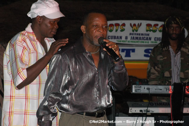 Tarrus Riley, Jimmy Riley, and Dwayne Stephensen - Money Cologne Promotions in association with "British Link Up" presents Summer Jam featuring She's Royal Tarrus Riley & Jimmy Riley - Plus Ras Slick, Sham Dawg, and Whiskey Bagio @ Roots Bamboo, Norman Manley Boulevard, Negril, Jamaica W.I. - Backed up Dean Fraser & The Hurricanne Band - MC Barry G and Rev. BB - July 25, 2007 - Negril Travel Guide.com, Negril Jamaica WI - http://www.negriltravelguide.com - info@negriltravelguide.com...!